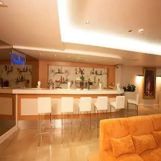 Hotel Vibra Vila Ibiza 2*,