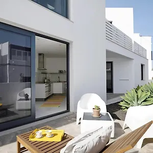 Casa Anclada En Spagna
